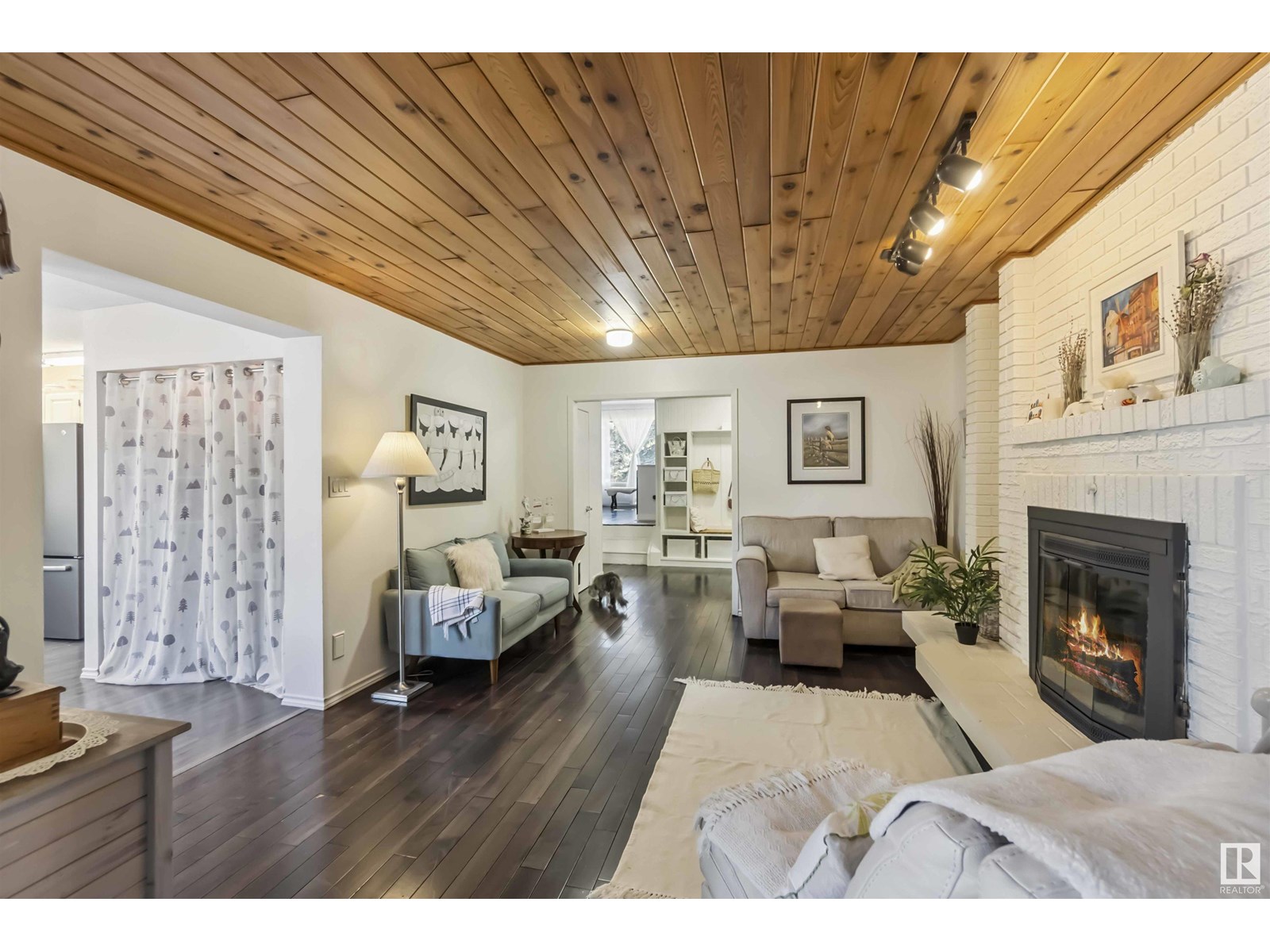 Photo 7 of 9818 185 St Nw, Edmonton AB