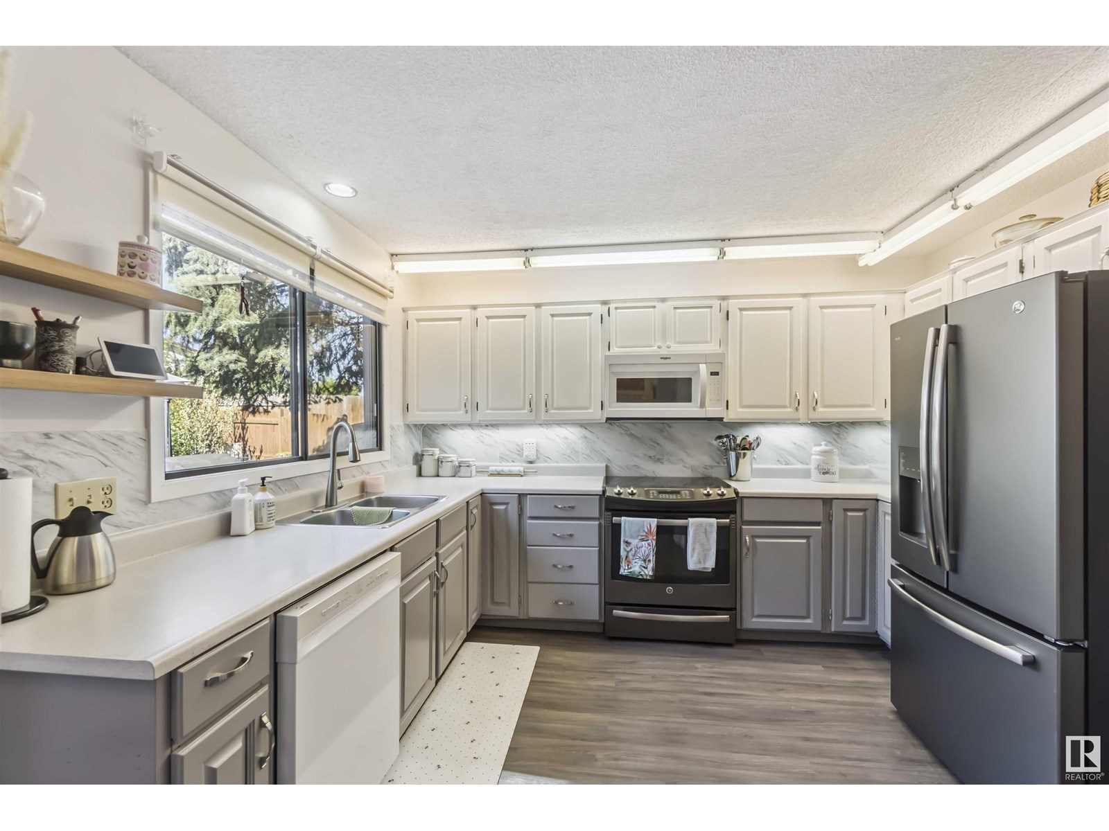 Photo 70 of 9818 185 St Nw, Edmonton AB