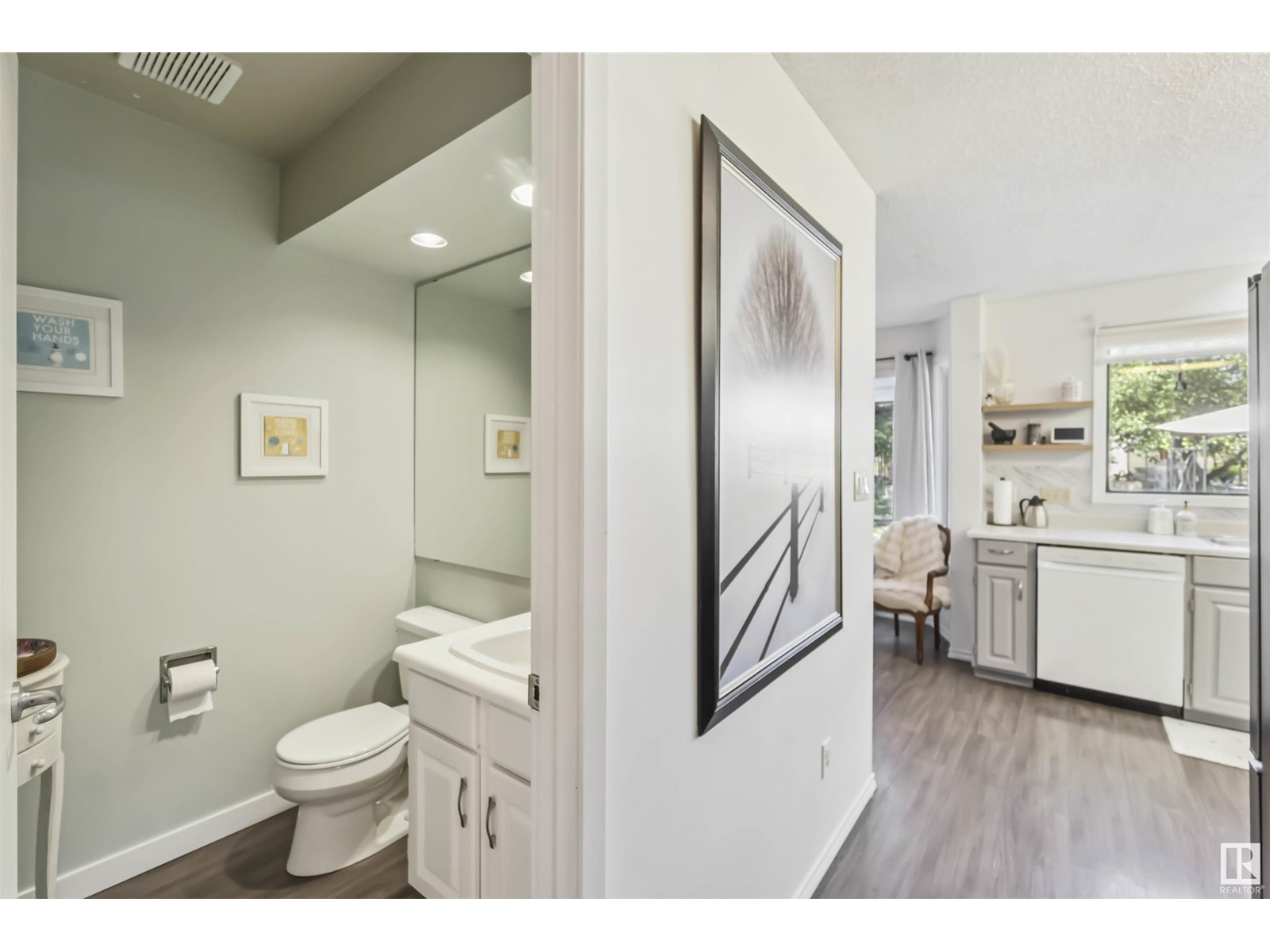 Photo 38 of 9818 185 St Nw, Edmonton AB