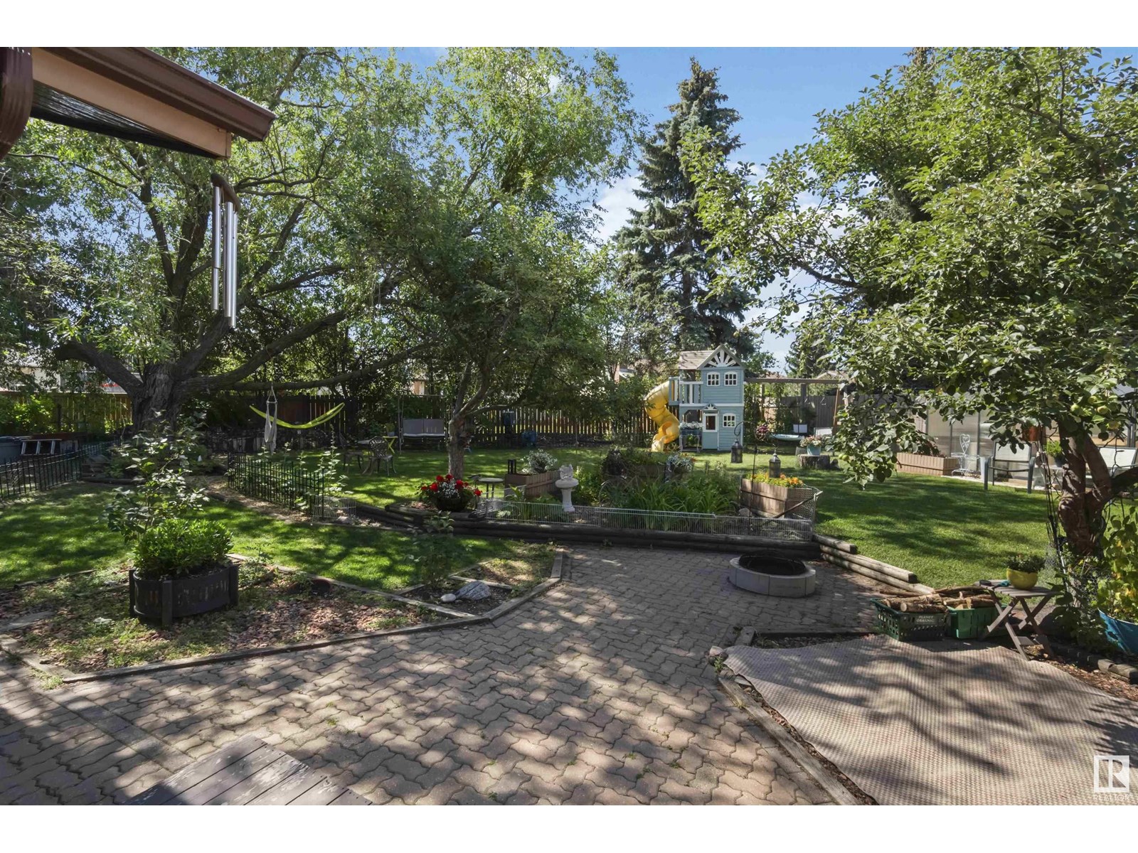 Photo 42 of 9818 185 St Nw, Edmonton AB