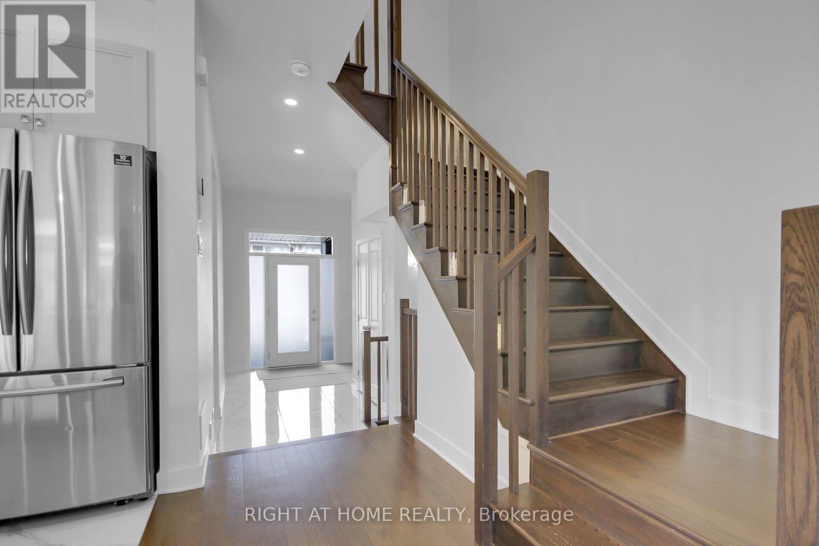 Photo 32 of 741 Twist Way, Ottawa ON