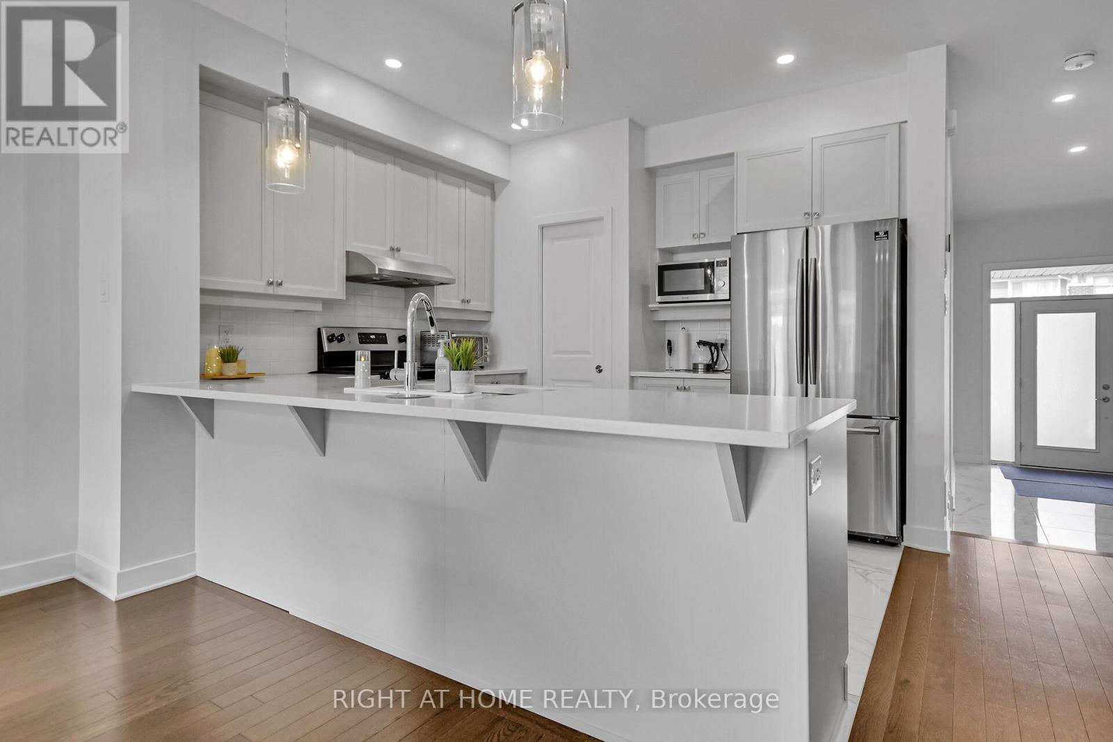 Photo 8 of 741 Twist Way, Ottawa ON