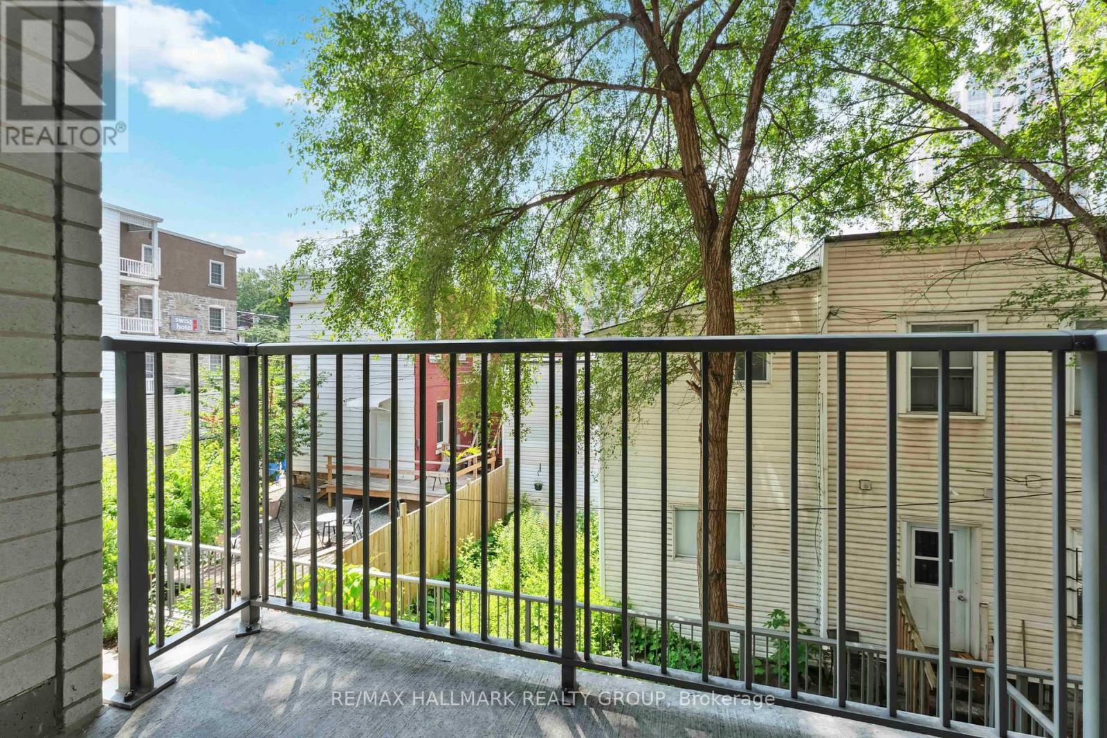 Photo 26 of 204 200 Besserer Street, Ottawa ON