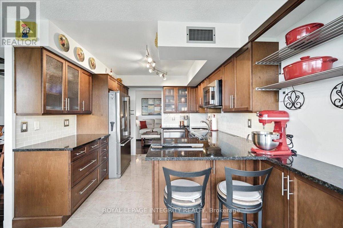 Photo 41 of 1603 1500 Riverside Drive, Ottawa ON