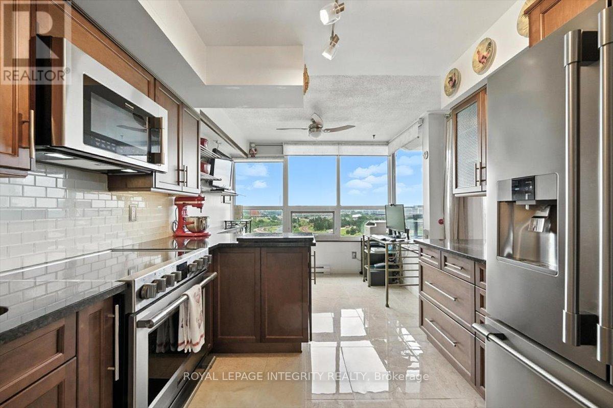 Photo 9 of 1603 1500 Riverside Drive, Ottawa ON