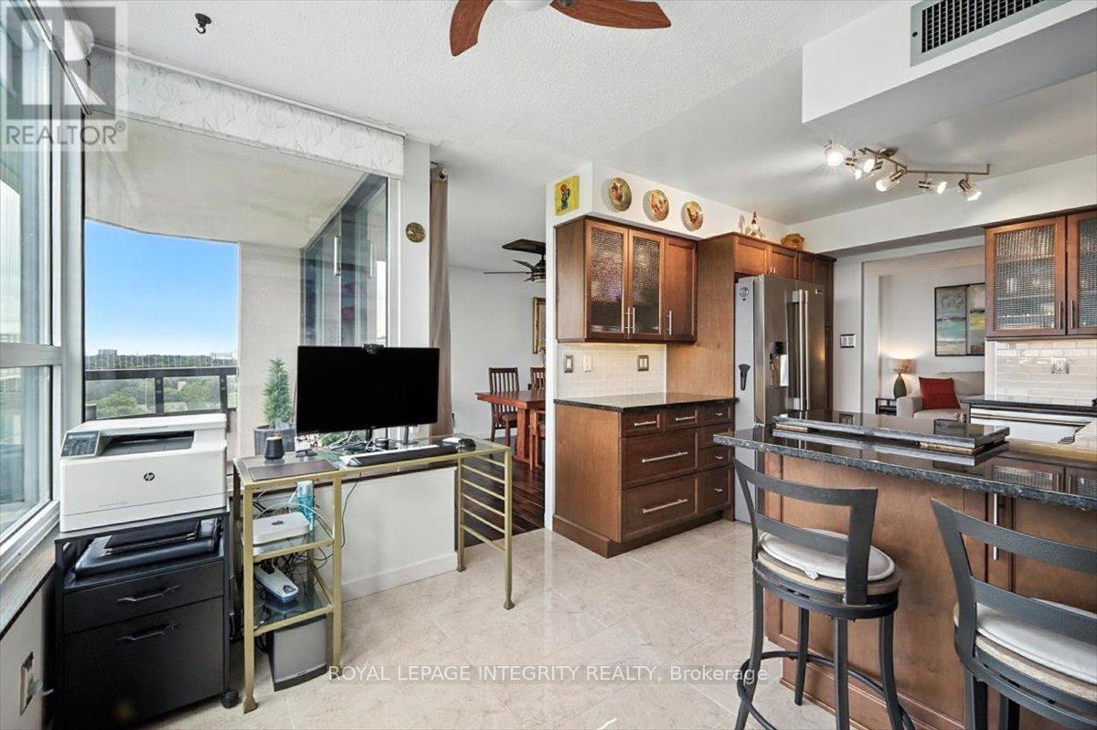 Photo 38 of 1603 1500 Riverside Drive, Ottawa ON