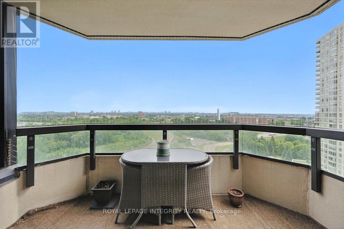 Photo 11 of 1603 1500 Riverside Drive, Ottawa ON