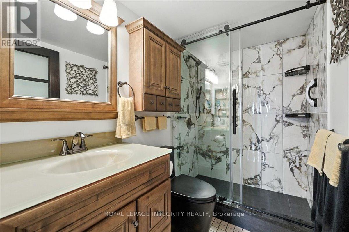Photo 31 of 1603 1500 Riverside Drive, Ottawa ON