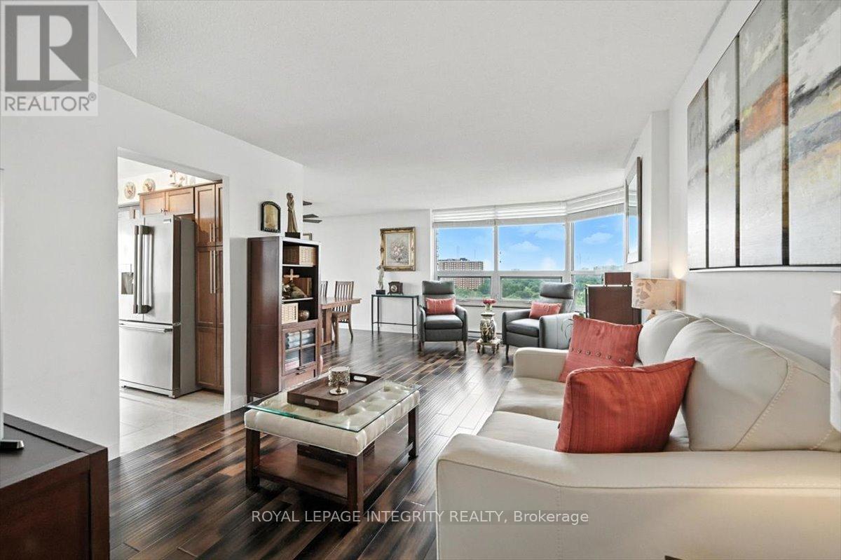 Photo 21 of 1603 1500 Riverside Drive, Ottawa ON