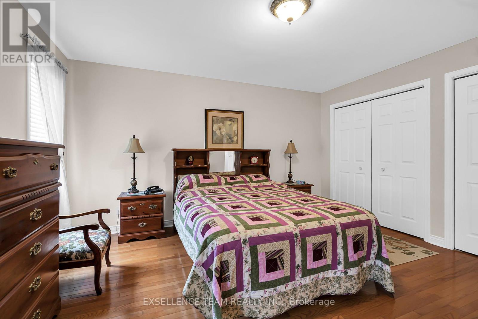 Photo 3 of 1294 Daprat Avenue, Cornwall ON