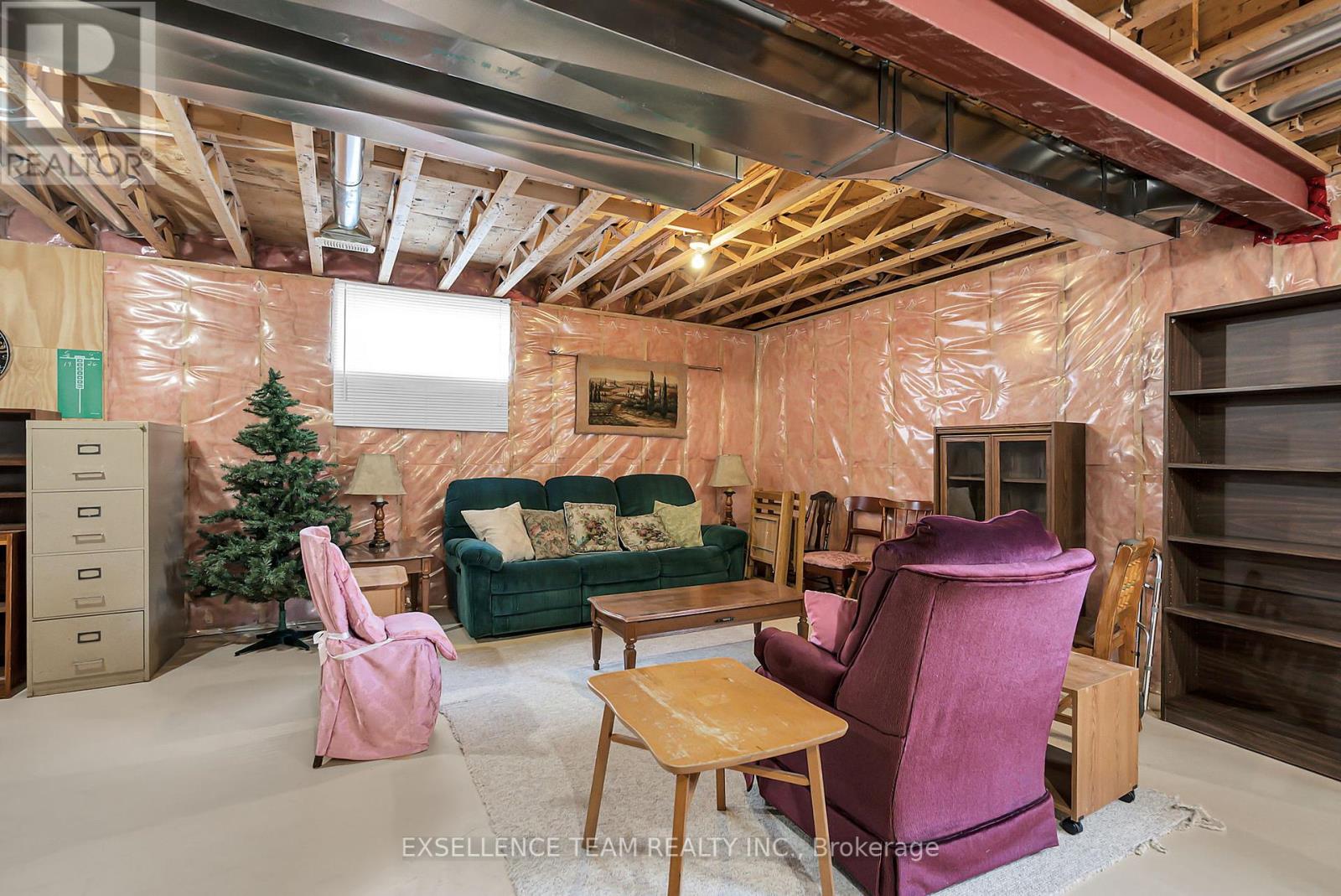 Photo 21 of 1294 Daprat Avenue, Cornwall ON