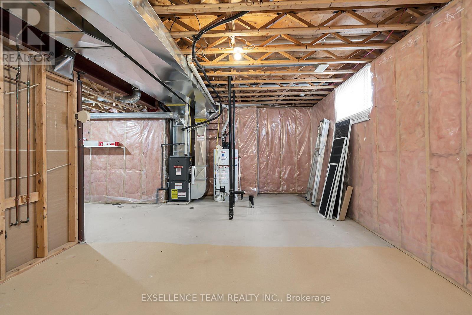 Photo 16 of 1294 Daprat Avenue, Cornwall ON