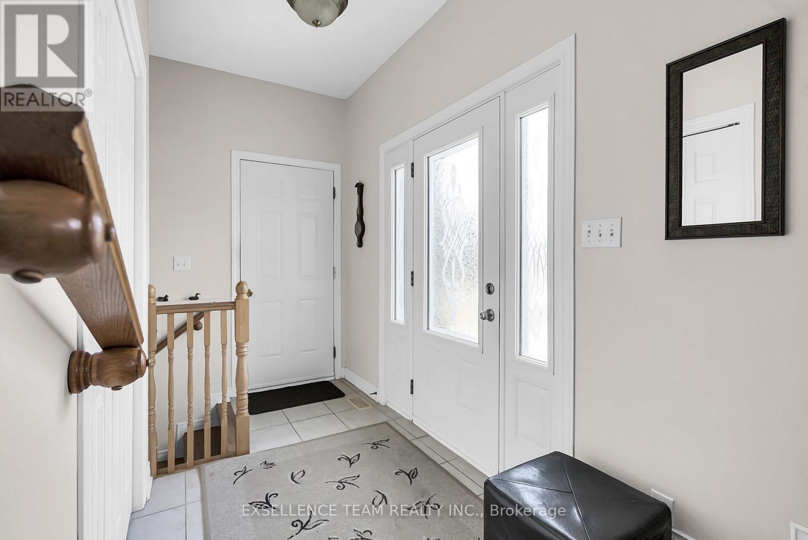 Photo 24 of 1294 Daprat Avenue, Cornwall ON