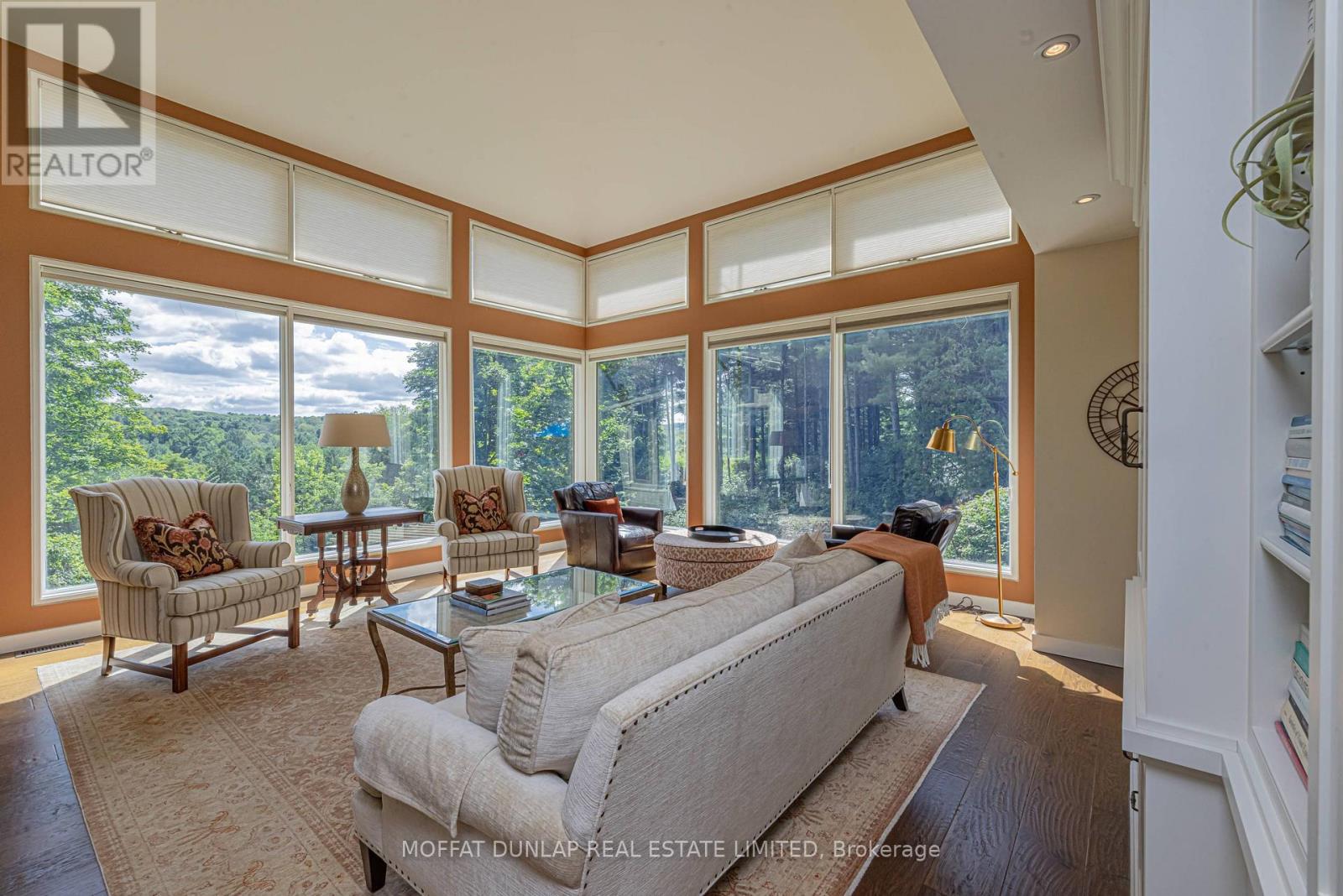 Photo 9 of 17480 Dufferin Street, King ON