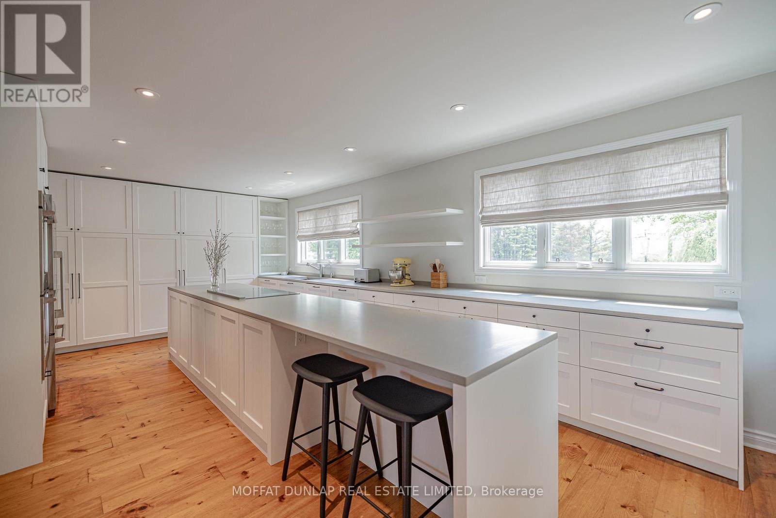 Photo 9 of 2105 2065 19th Side Road, King ON
