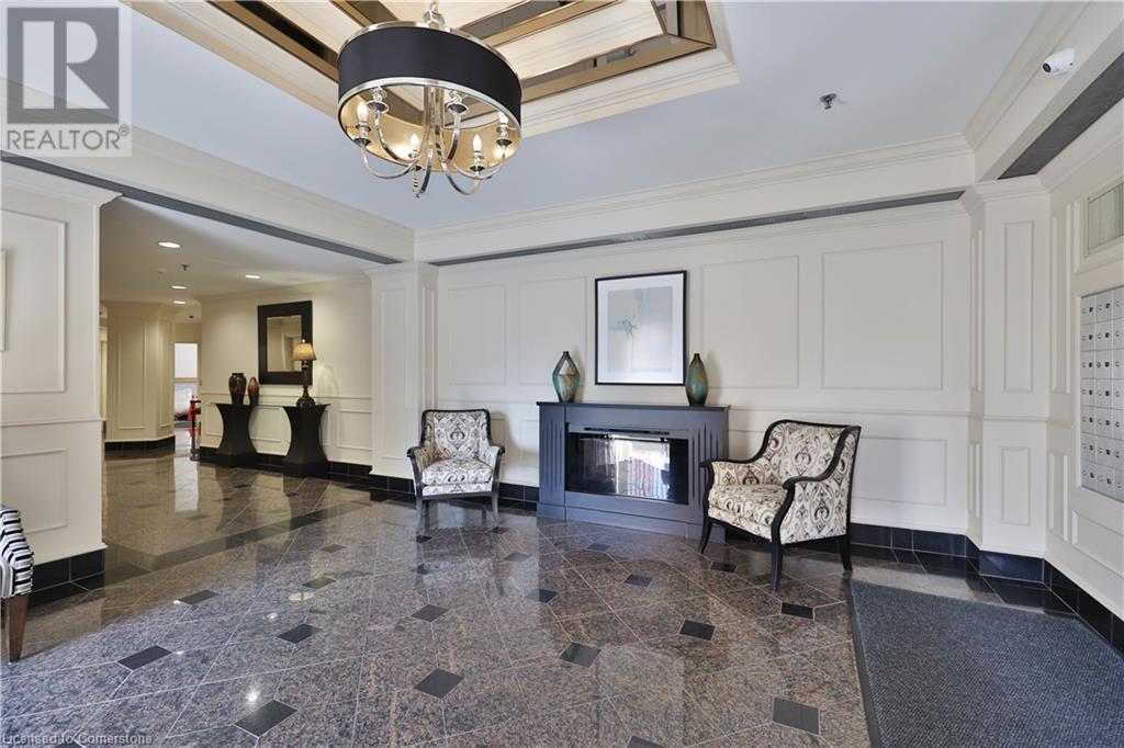Photo 6 of 415 Locust Street Unit 1103, Burlington ON