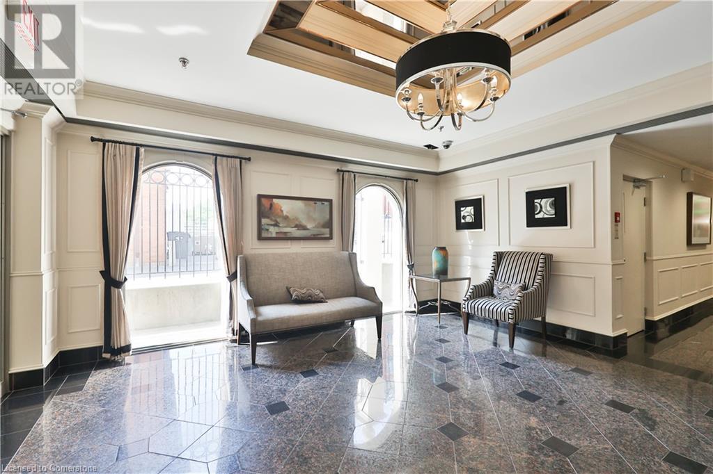 Photo 7 of 415 Locust Street Unit 1103, Burlington ON