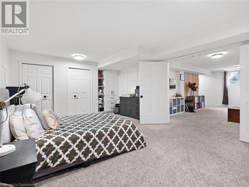 Photo 31 of 10 Westwood Drive, Port Colborne ON
