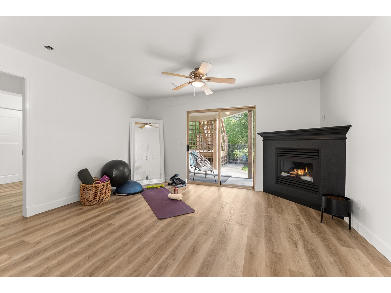 Photo 30 of 9773 208 Street, Langley BC