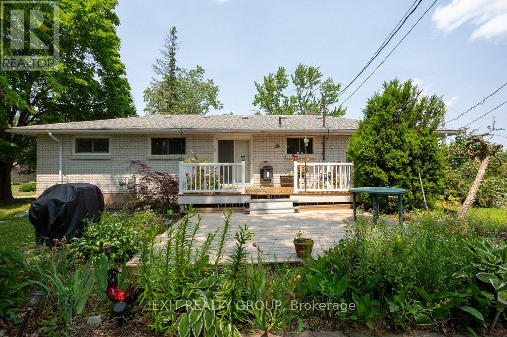 Photo 41 of 12 Nelson Street, Quinte West ON