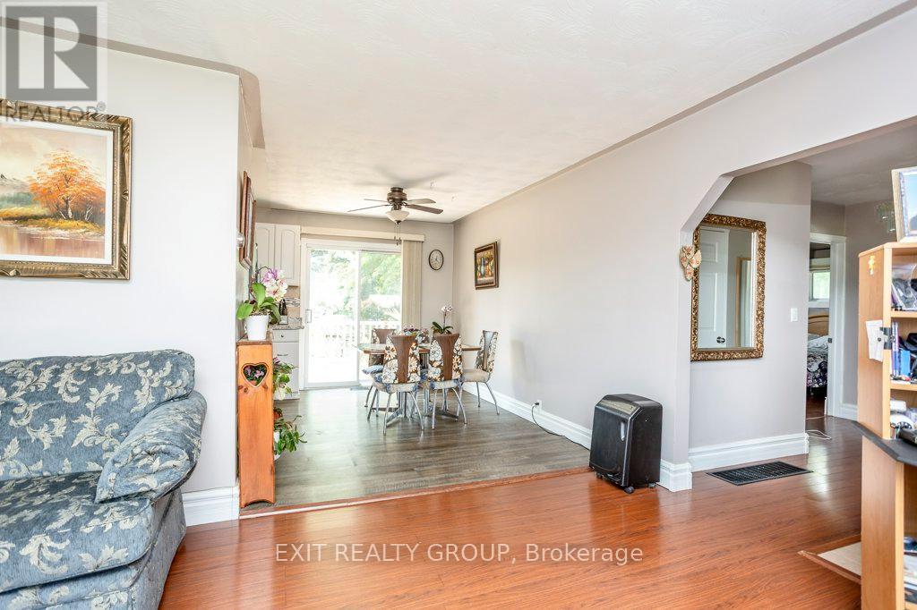 Photo 6 of 12 Nelson Street, Quinte West ON