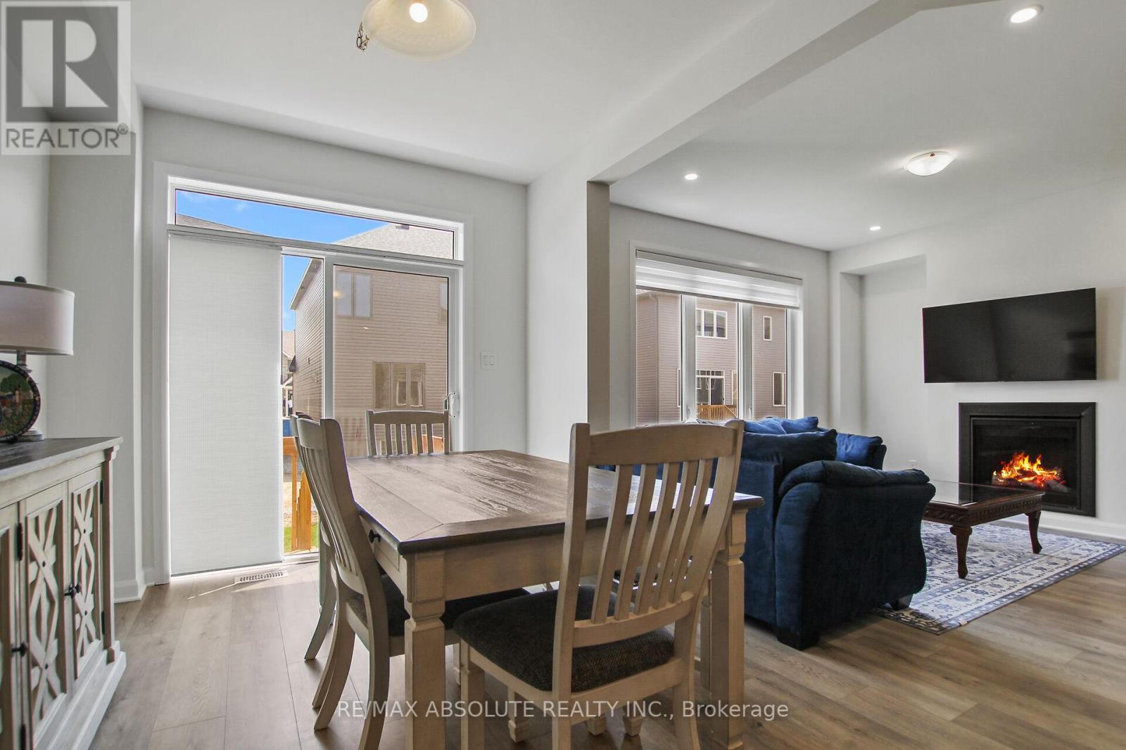 Photo 10 of 145 Invention Boulevard, Ottawa ON