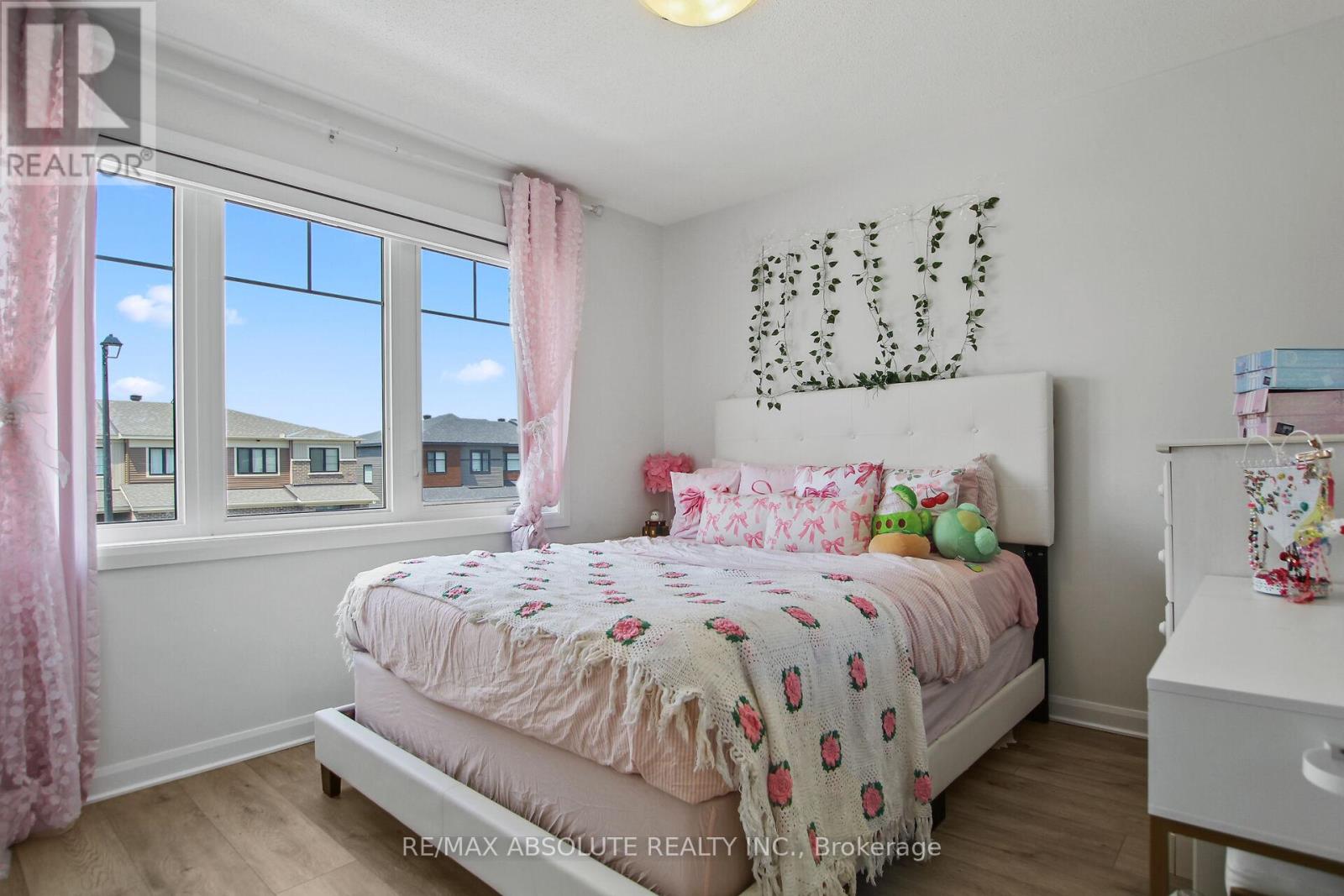 Photo 28 of 145 Invention Boulevard, Ottawa ON