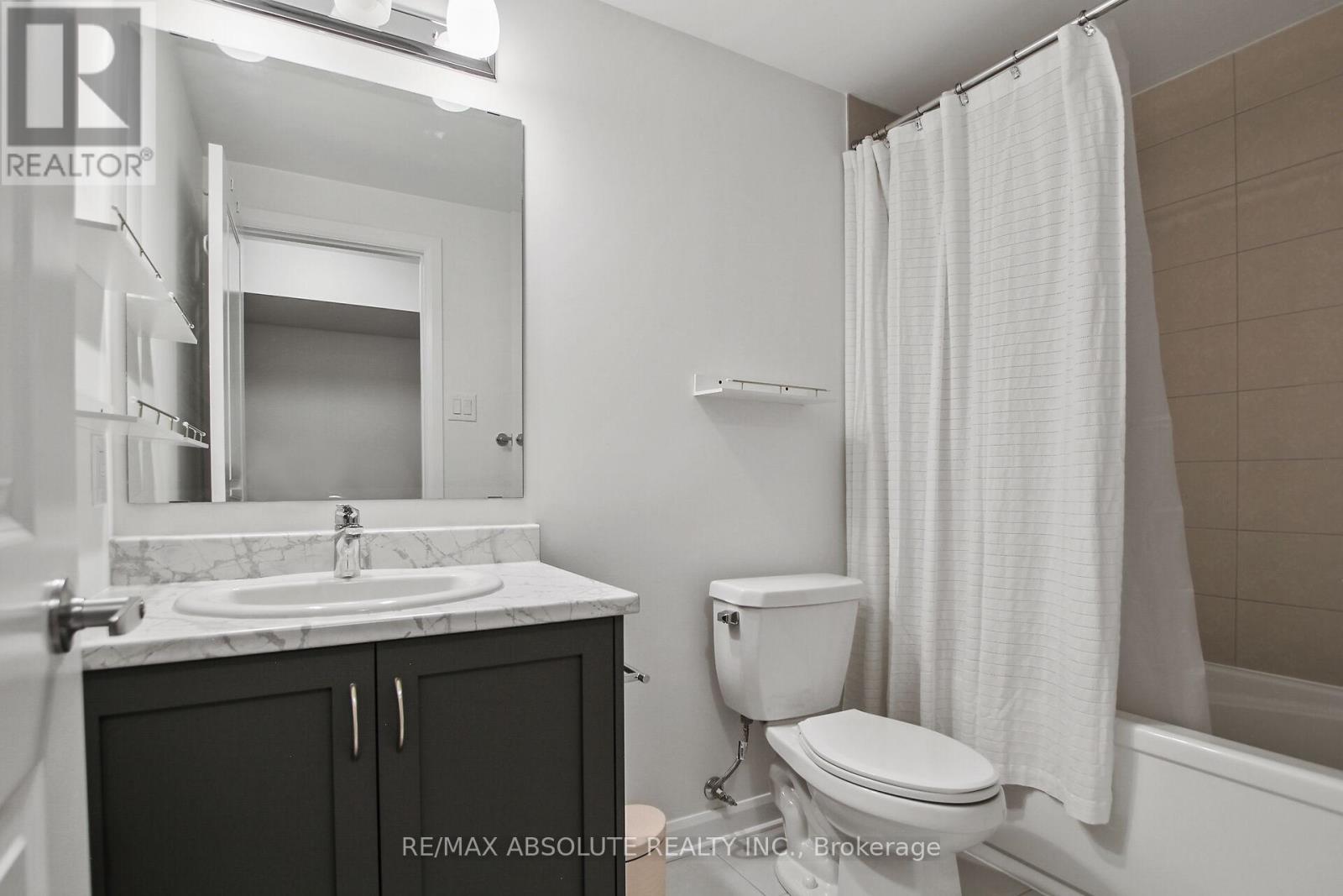 Photo 35 of 145 Invention Boulevard, Ottawa ON