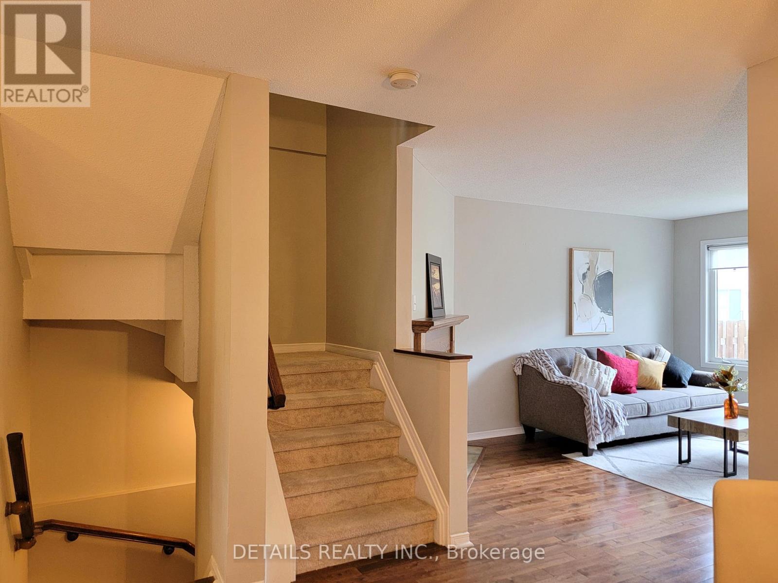 Photo 18 of 21 Upney Drive, Ottawa ON
