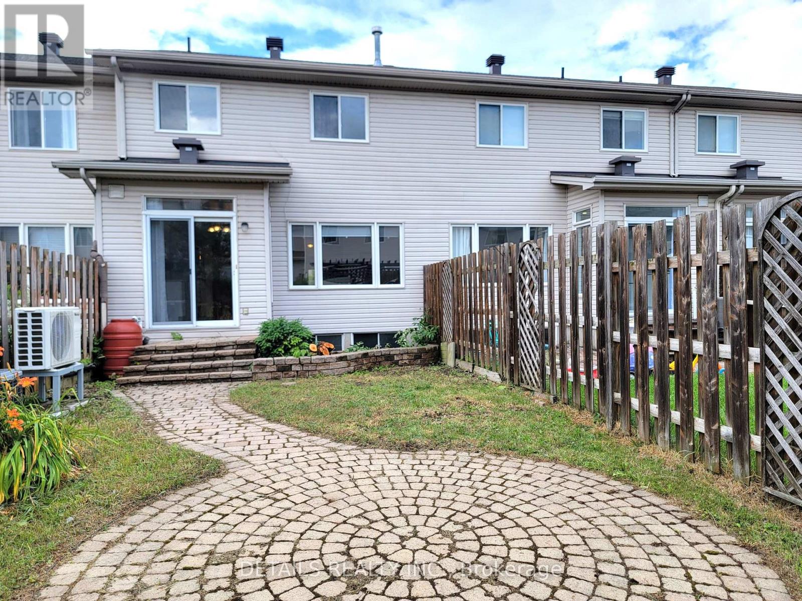 Photo 35 of 21 Upney Drive, Ottawa ON