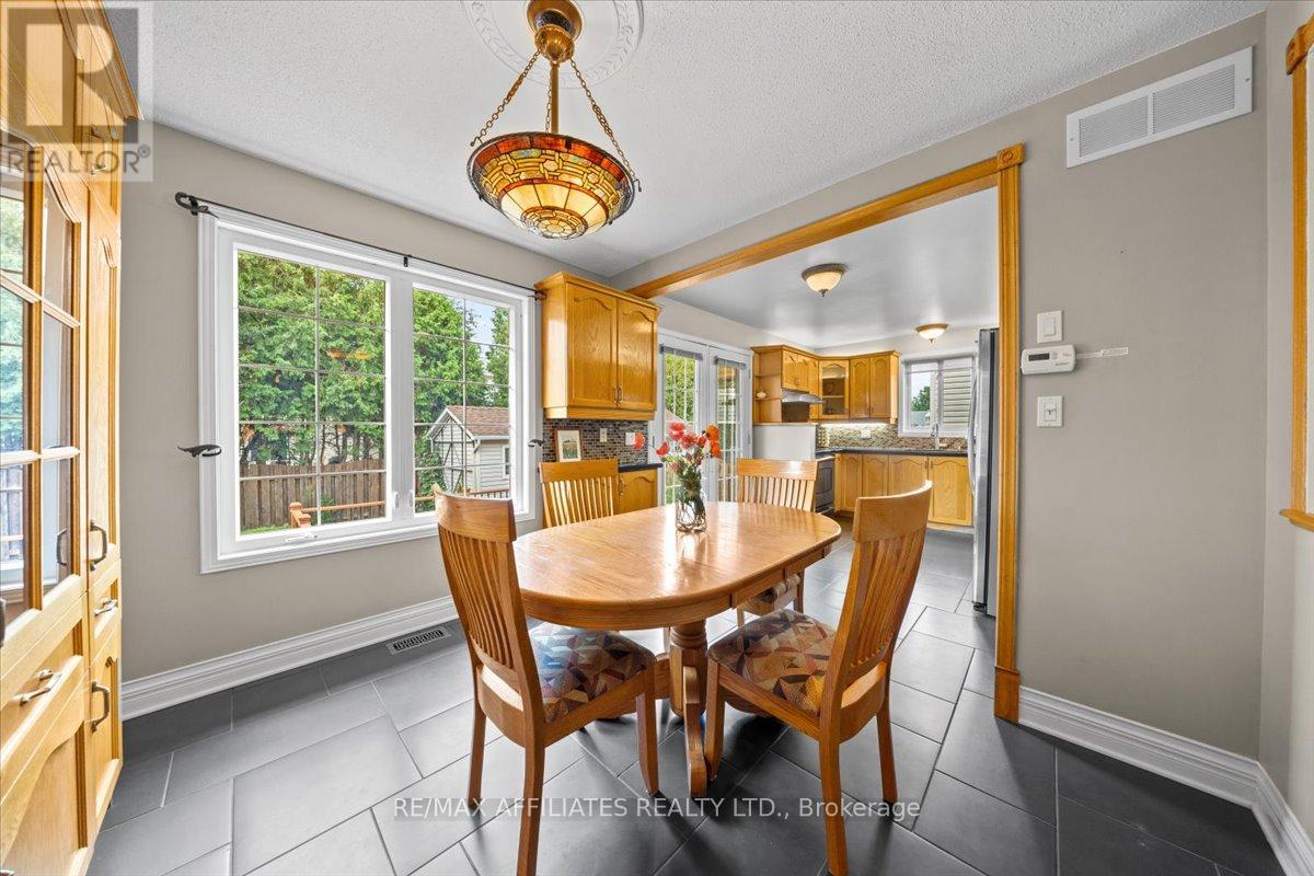 Photo 24 of 1694 Toulouse Crescent, Ottawa ON