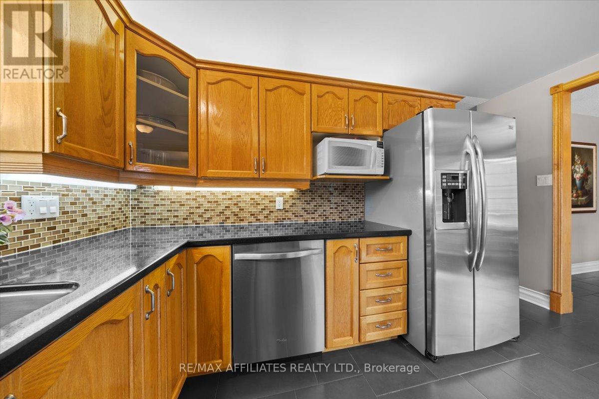 Photo 17 of 1694 Toulouse Crescent, Ottawa ON