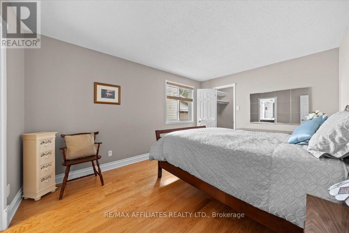 Photo 23 of 1694 Toulouse Crescent, Ottawa ON