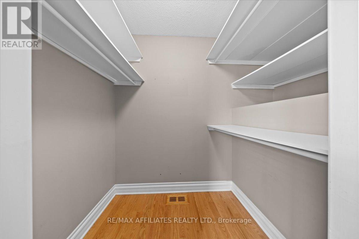 Photo 19 of 1694 Toulouse Crescent, Ottawa ON