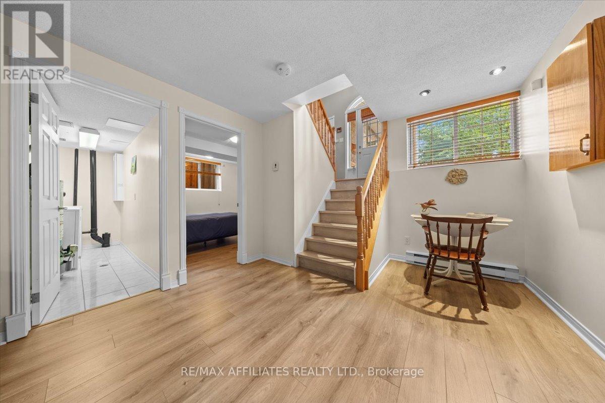 Photo 11 of 1694 Toulouse Crescent, Ottawa ON