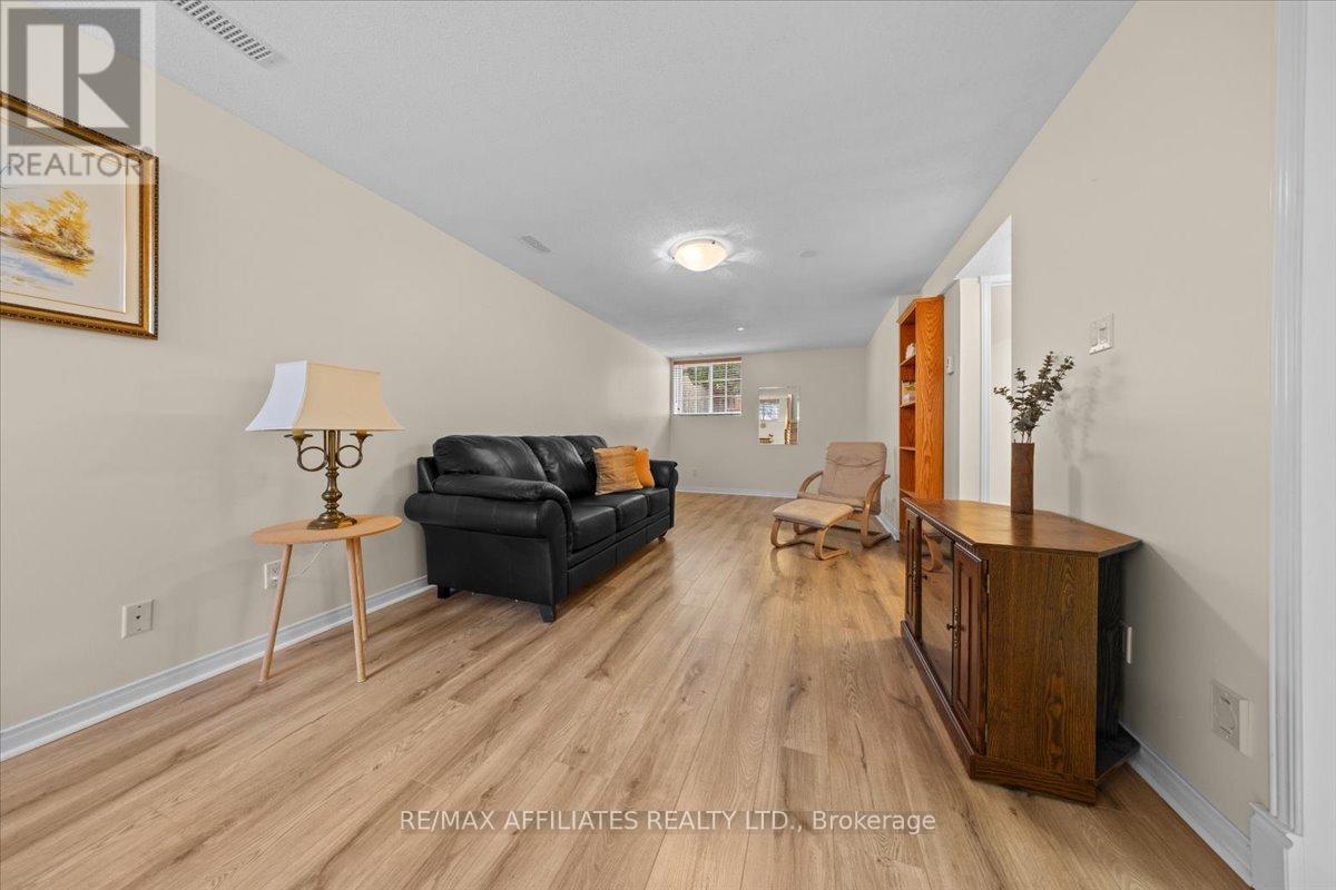 Photo 36 of 1694 Toulouse Crescent, Ottawa ON