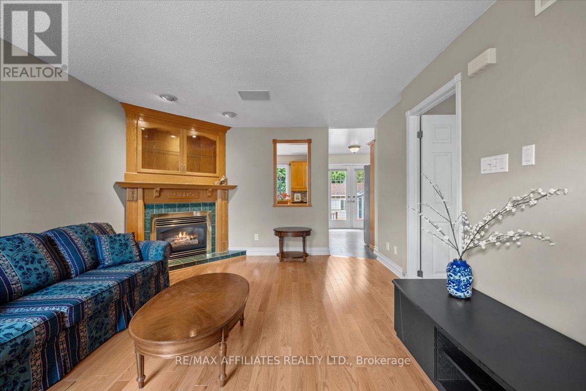 Photo 20 of 1694 Toulouse Crescent, Ottawa ON