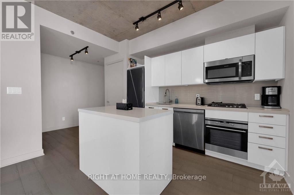 Photo 10 of 509 203 Catherine Street, Ottawa ON