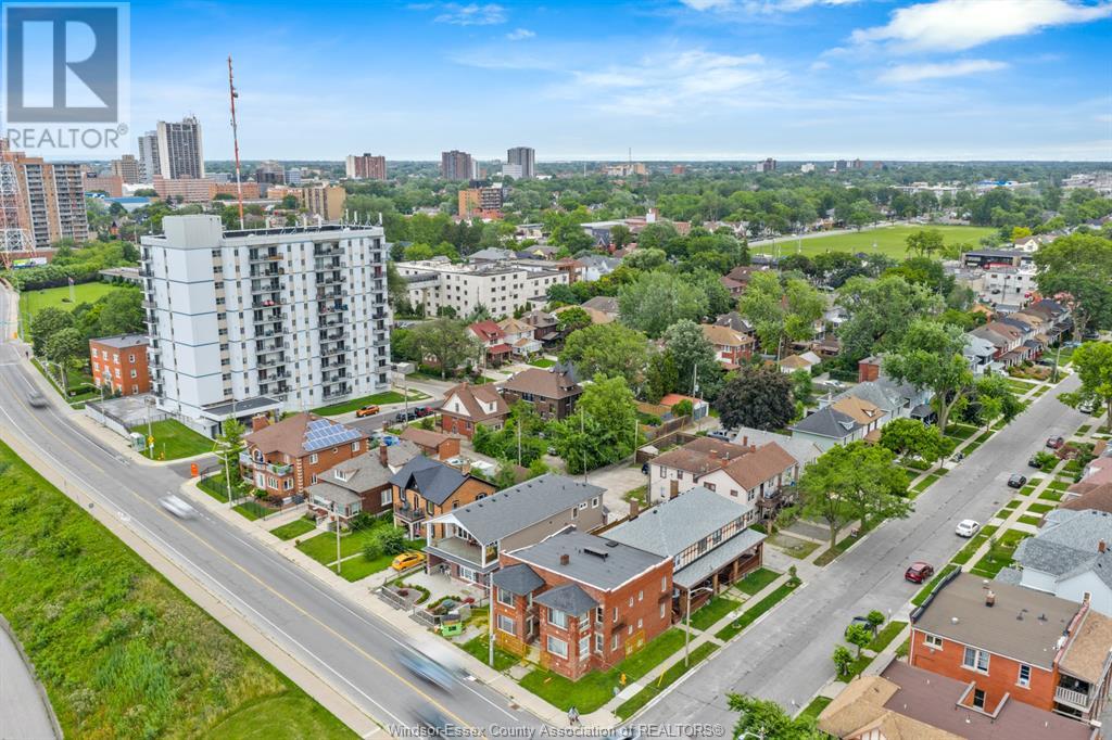 Photo 9 of 1077 Riverside Drive West, Windsor ON