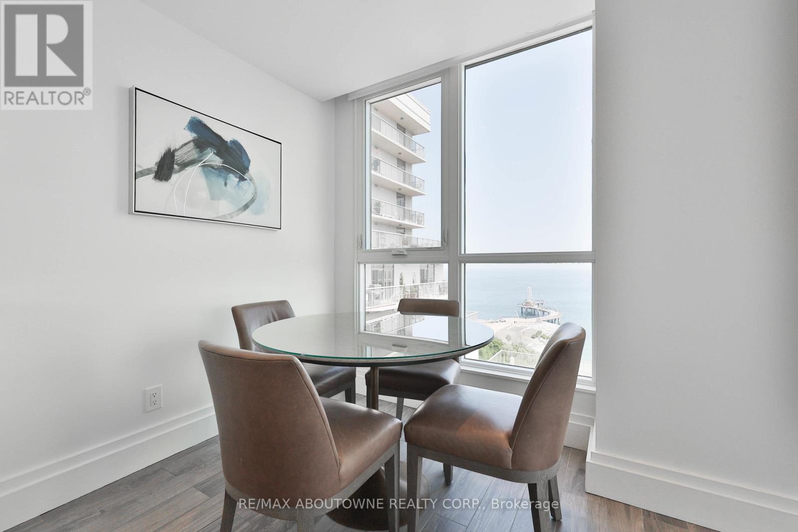 Photo 23 of 1103 415 Locust Street, Burlington ON