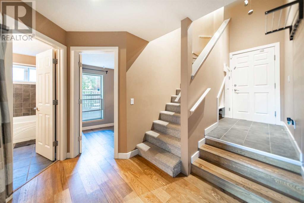 Photo 9 of 102 1505 27 Avenue Sw, Calgary AB