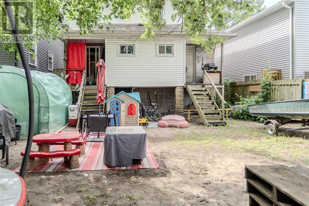 Photo 11 of 3353 55 Peter, Windsor ON