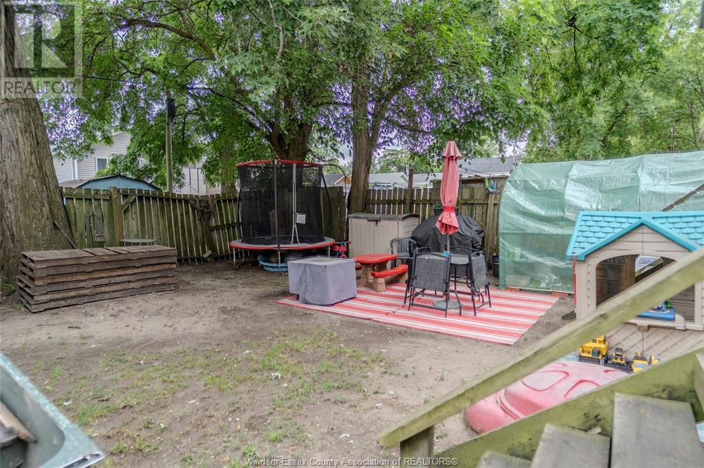 Photo 3 of 3353 55 Peter, Windsor ON