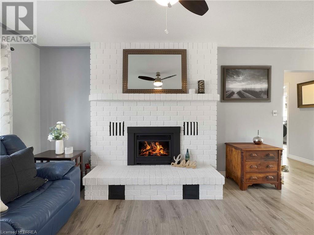 Photo 34 of 30 Lingwood Drive, Waterford ON