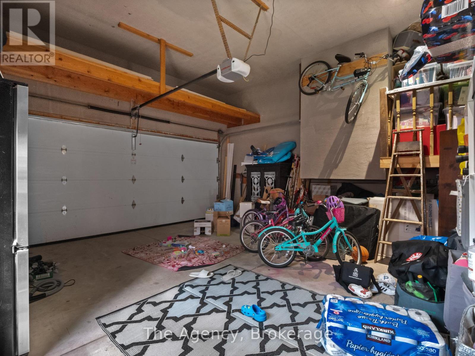 Photo 27 of 10 Westwood Drive, Port Colborne ON