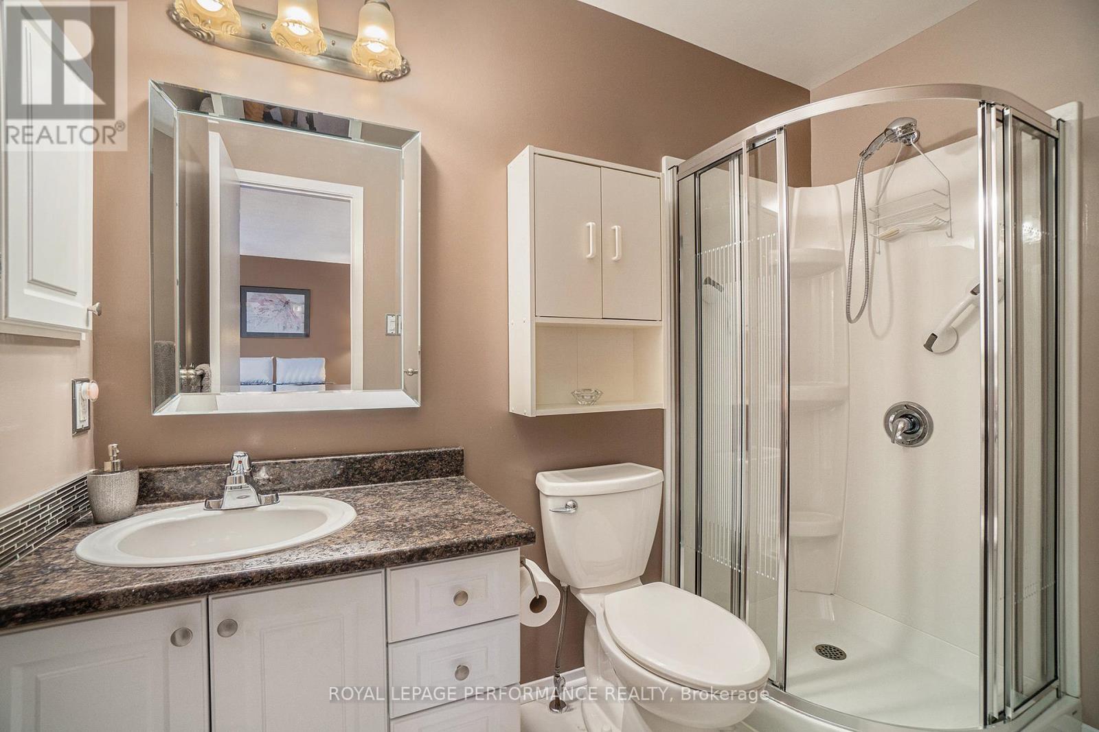Photo 21 of 170 Midsummer Terrace, Ottawa ON