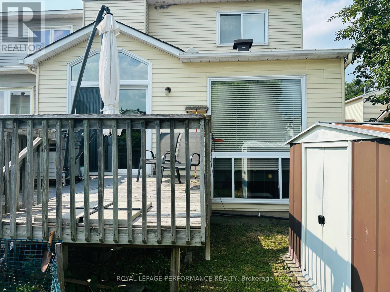 Photo 11 of 170 Midsummer Terrace, Ottawa ON