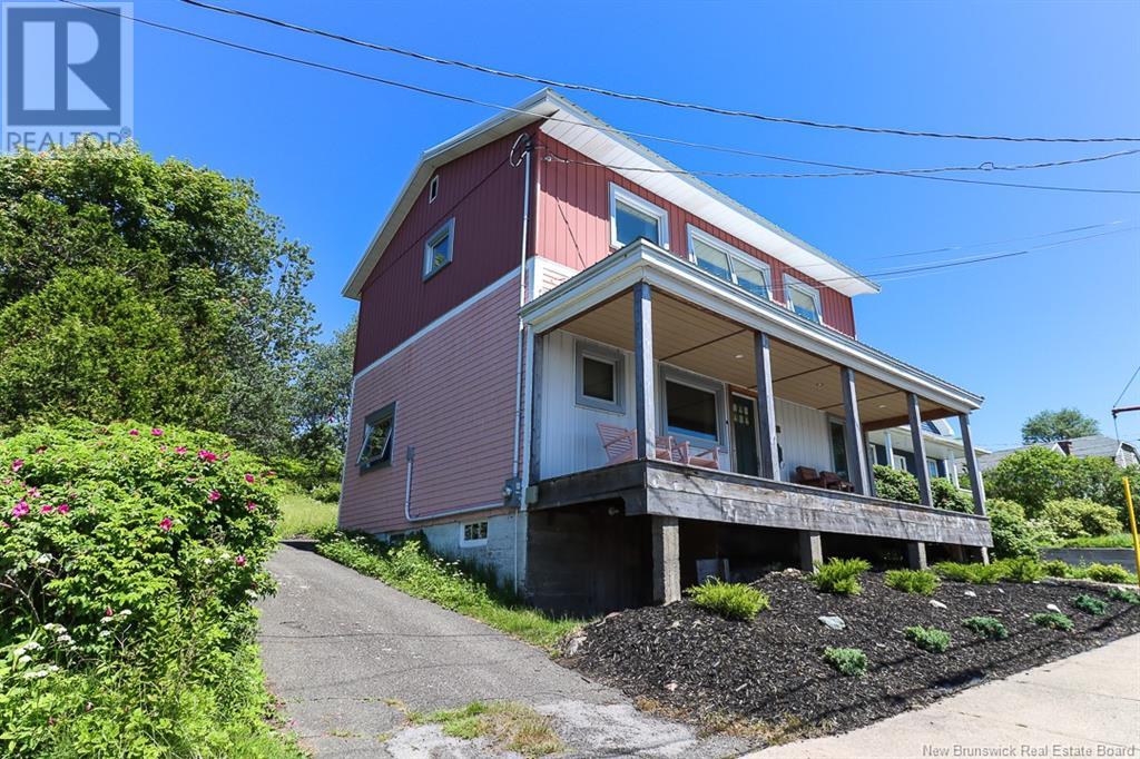 Photo 2 of 504 Pleasant Street, Saint John NB