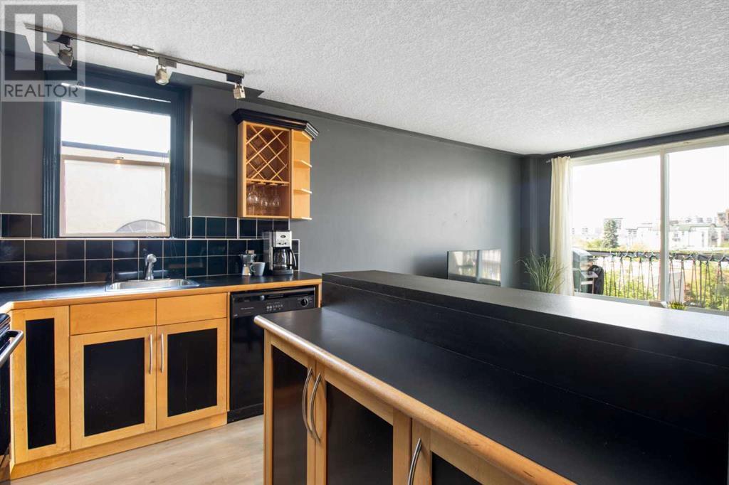 Single Family House Loft for Sale in   Cameron Avenue SW Lower Mount Royal Calgary 