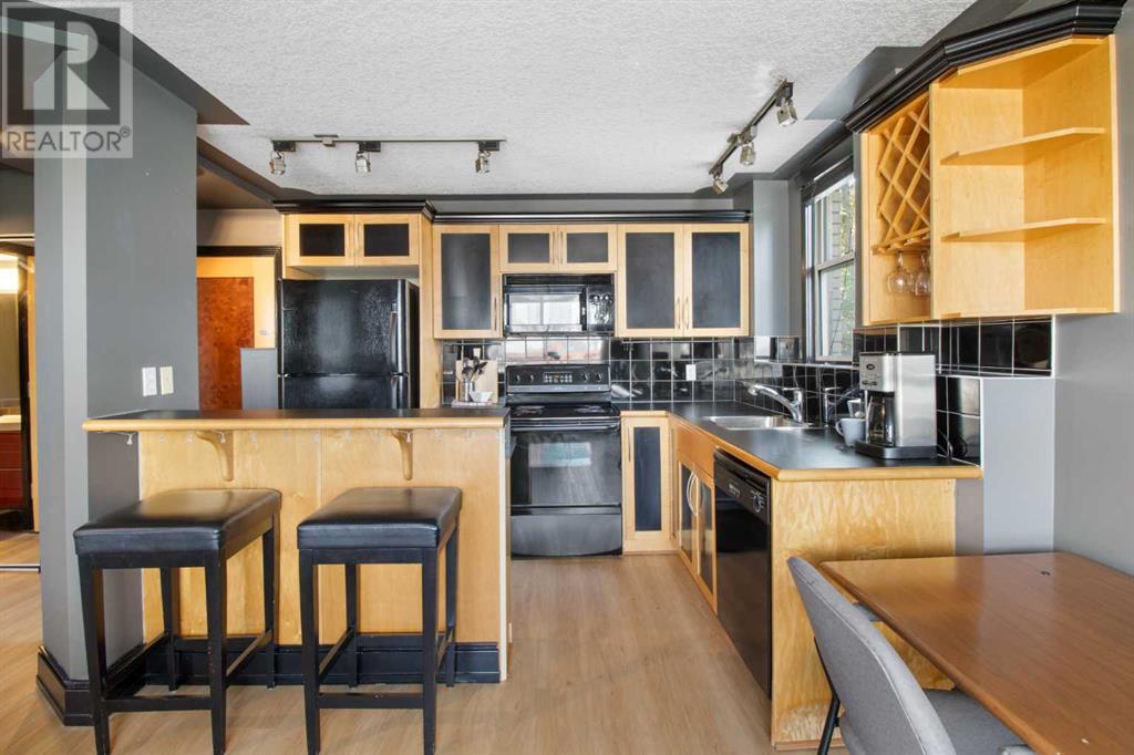 Single Family House Loft for Sale in   Cameron Avenue SW Lower Mount Royal Calgary 